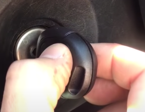 How to program a Ford remote key fob